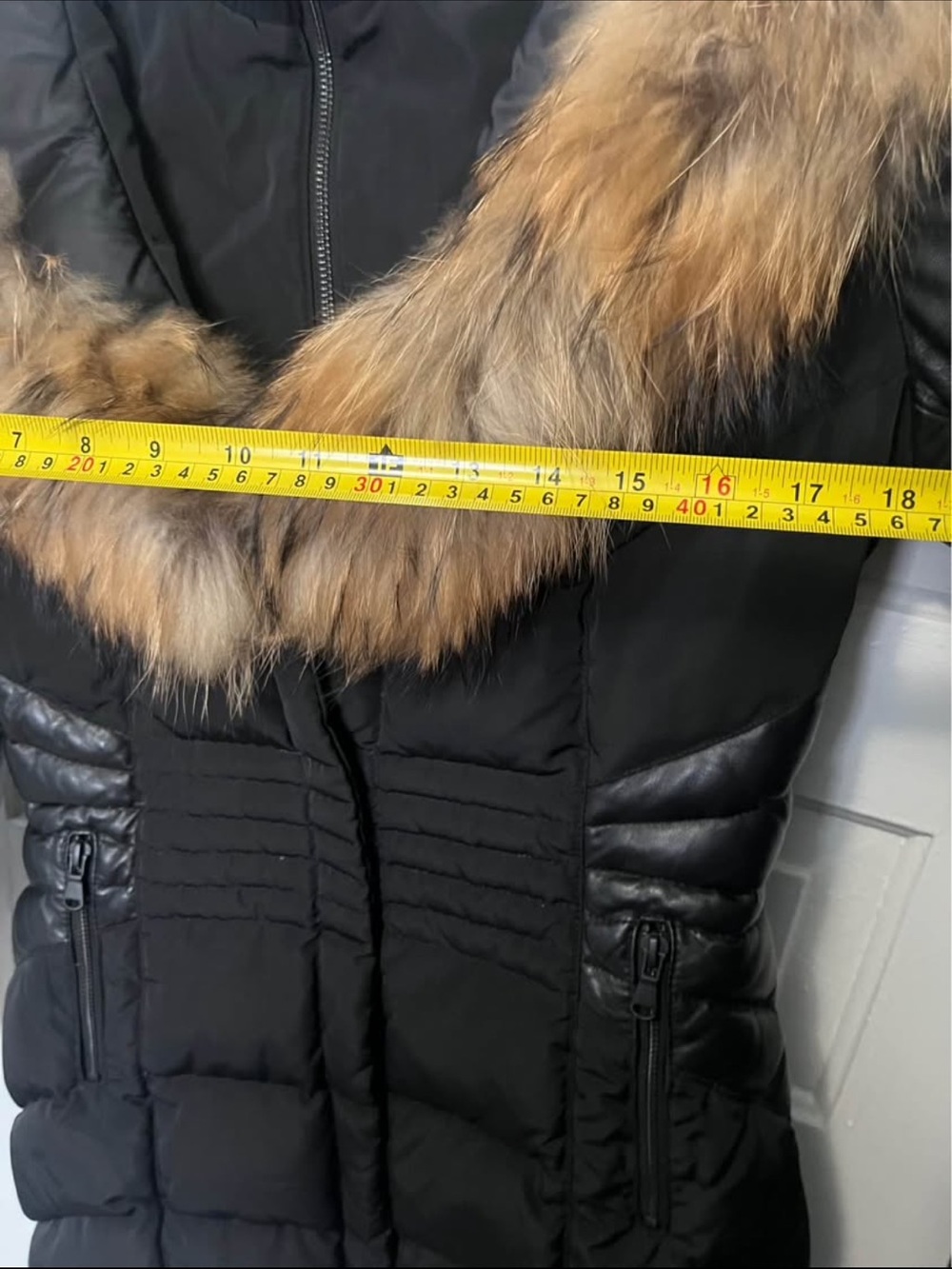 DANIER Black Down Puffer Jacket with Real Raccoon Fur Hood - Picture 3 of 9